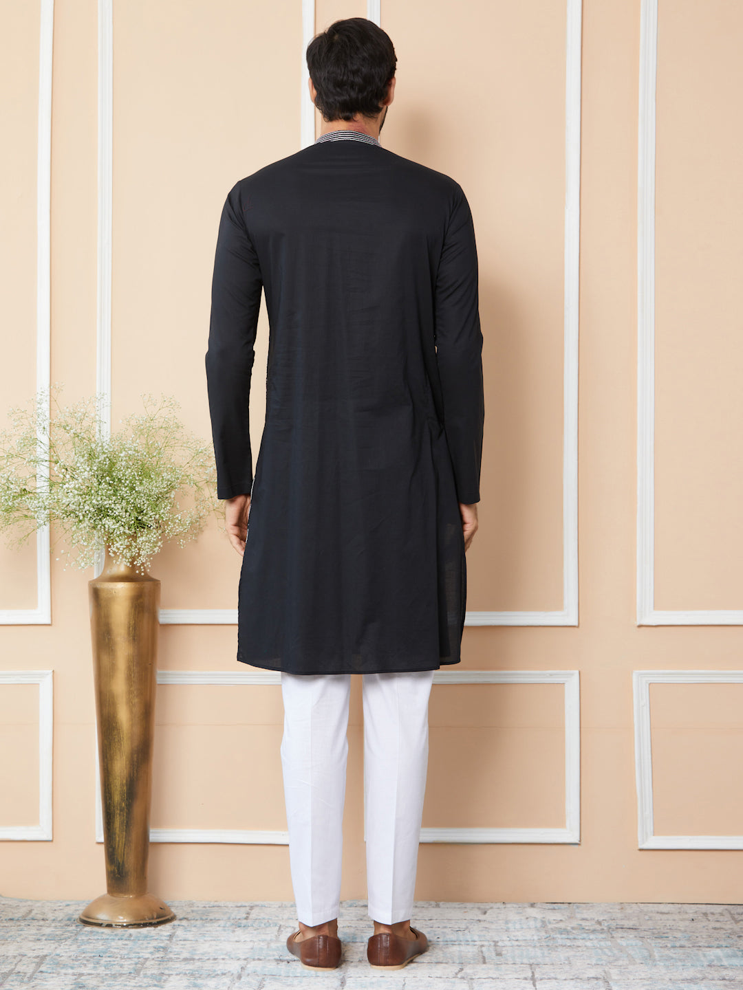 Black Thread & Sequin Worked Pure Cotton Straight Kurta