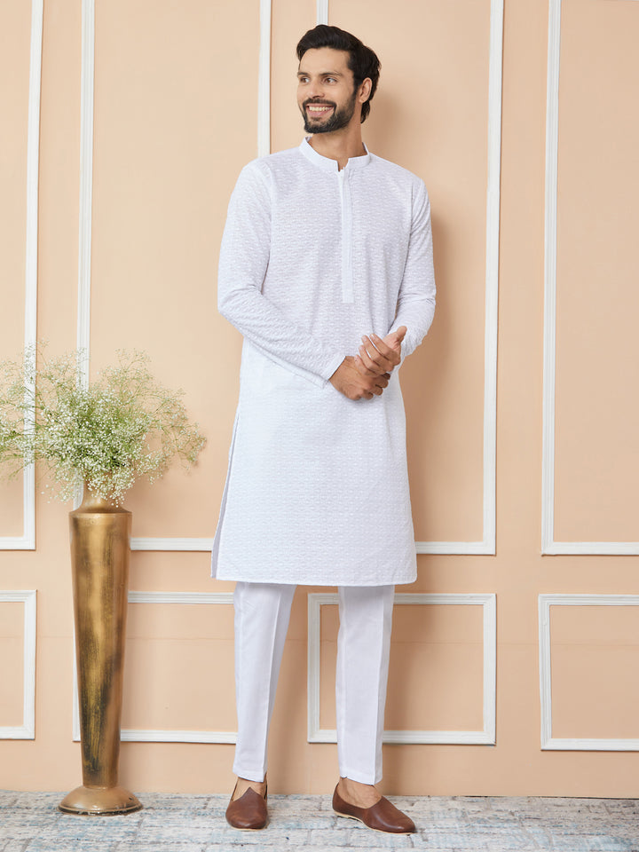 White Embroidered Chikankari Pure Cotton Straight Kurta