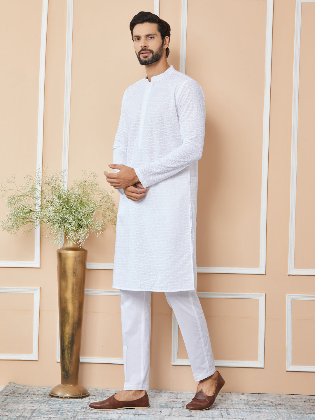 White Embroidered Chikankari Pure Cotton Straight Kurta