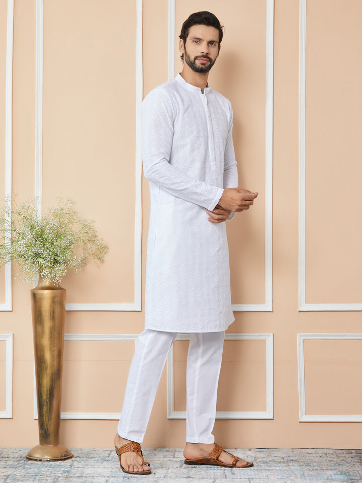 White Embroidered Chikankari Pure Cotton Straight Kurta