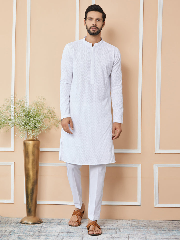 White Embroidered Chikankari Pure Cotton Straight Kurta