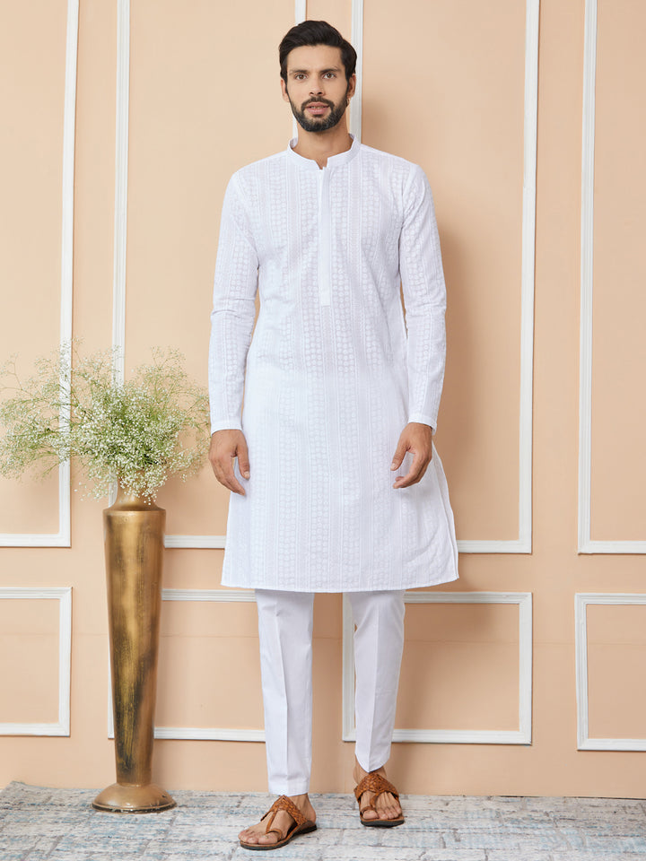 White Embroidered Chikankari Pure Cotton Straight Kurta