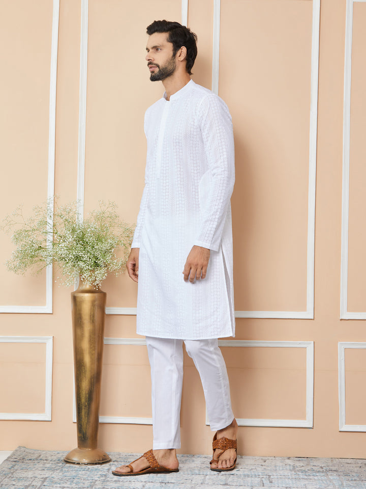 White Embroidered Chikankari Pure Cotton Straight Kurta