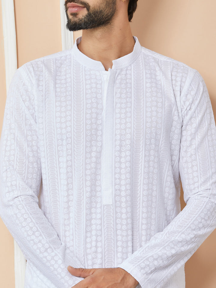 White Embroidered Chikankari Pure Cotton Straight Kurta with Pyjama