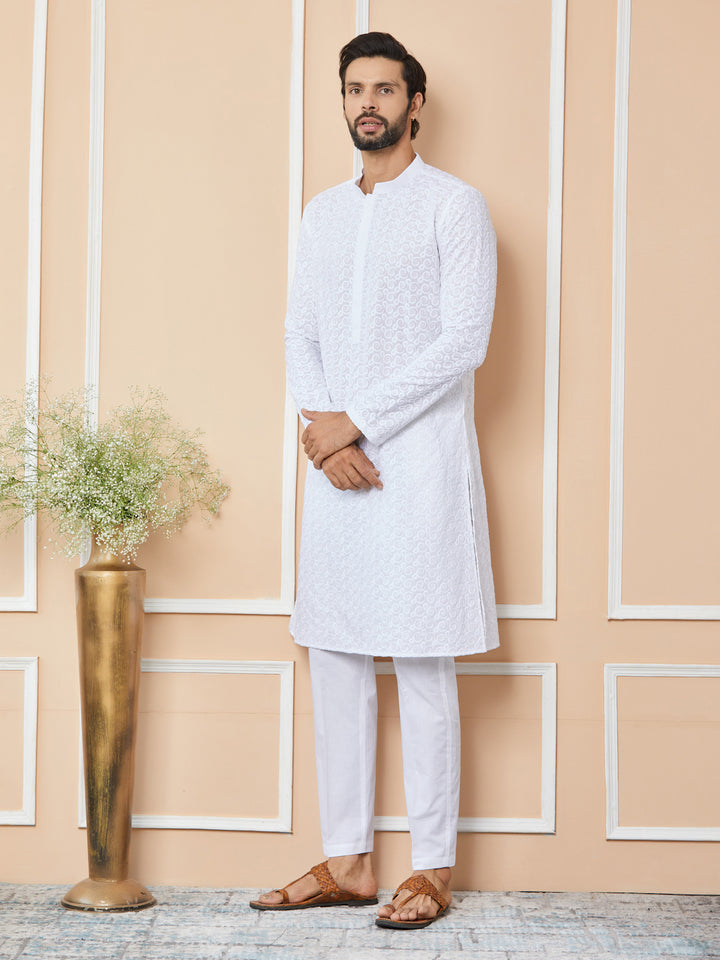 White Embroidered Chikankari Pure Cotton Straight Kurta