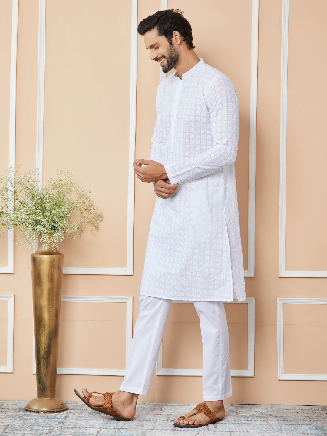 White Embroidered Chikankari Pure Cotton Straight Kurta