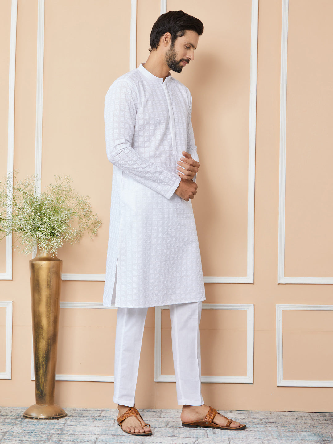 White Embroidered Chikankari Pure Cotton Straight Kurta