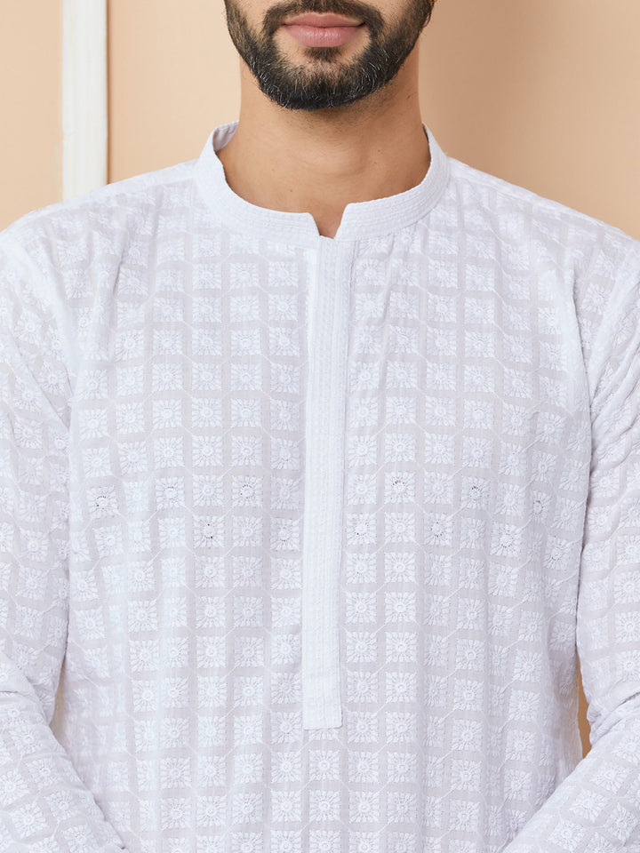 White Embroidered Chikankari Pure Cotton Straight Kurta