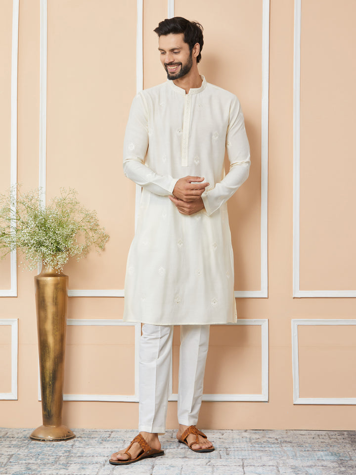 Cream Embroidered Pure Chanderi Silk Straight Kurta