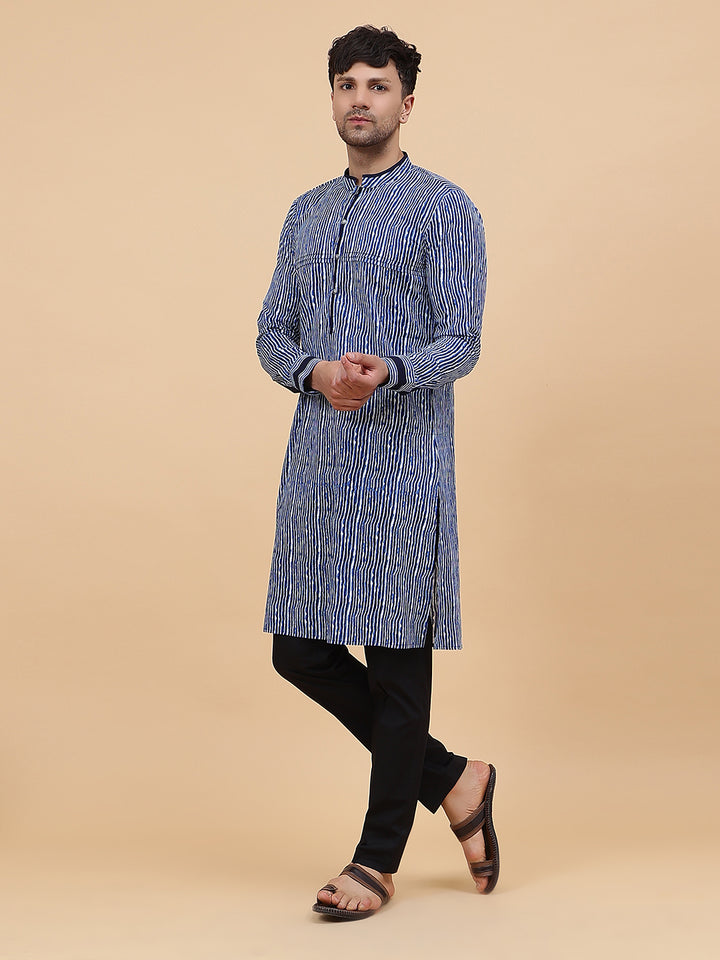 Blue Striped Printed Kurta With Pyjama