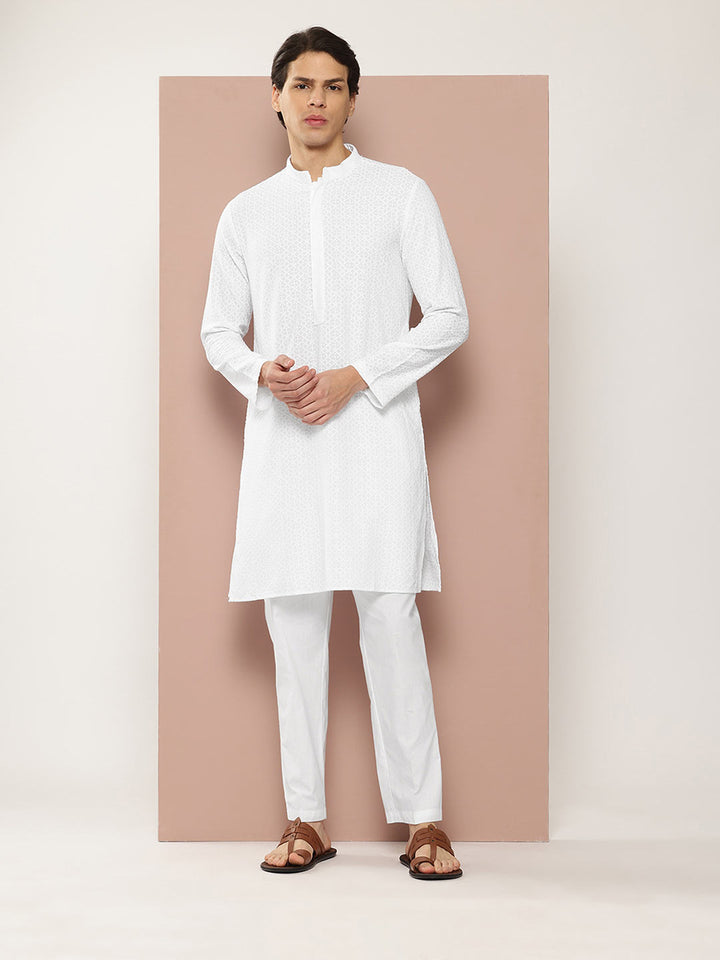 Men’s White Rayon Kurta with Embroidered Chikankari, Paired with Pyjama