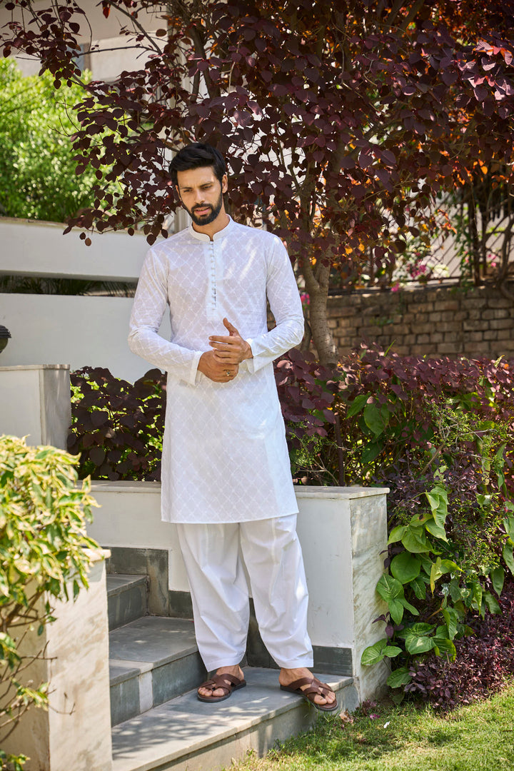 Pure Cotton Chikankari Embroidered Straight kurta