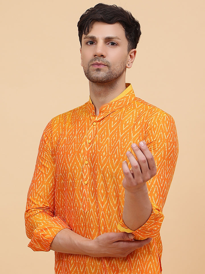 Ikat Printed Kurta With Pyjama