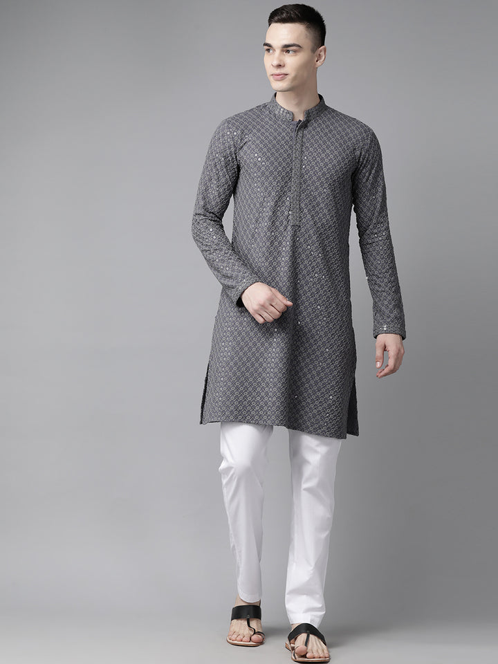 Sequins Embroidered Rayon Kurta With pyjama