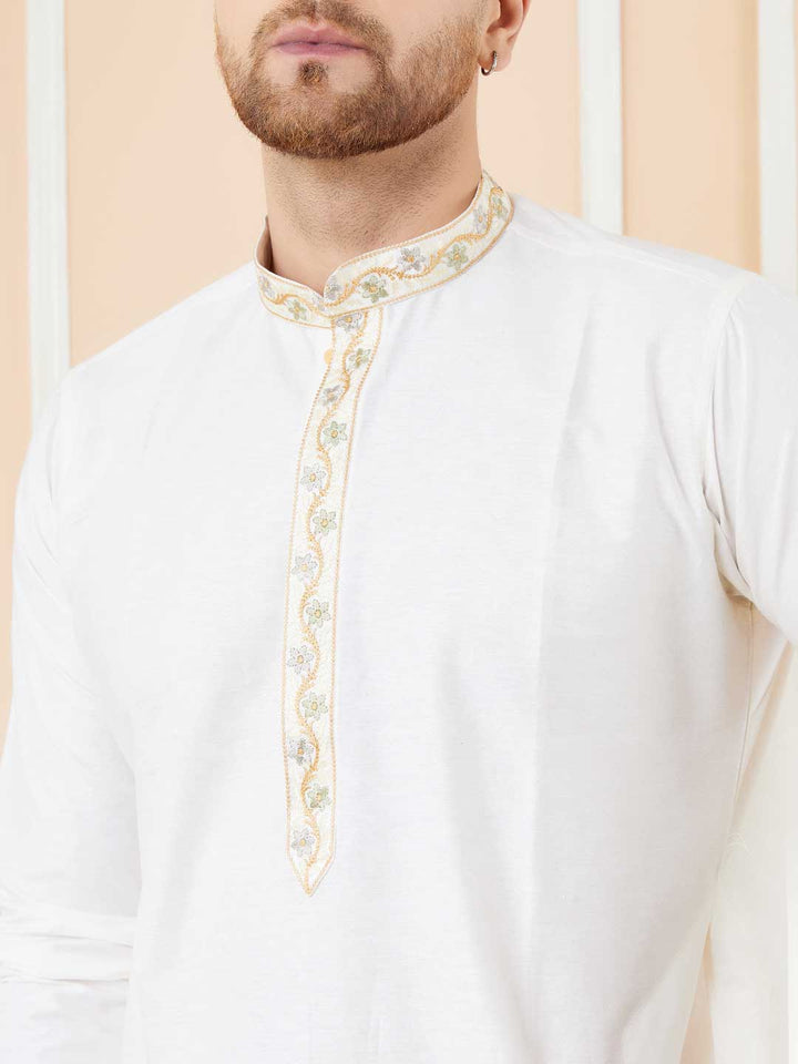 Cream Solid Cotton Straight Kurta with Emboridered neckline