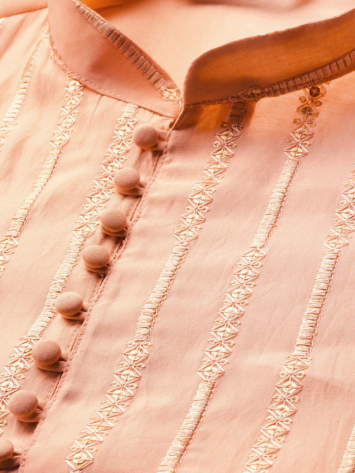 Light Pink Chanderi Silk Kurta with Embroidery and Sequins, Paired with Pyjama