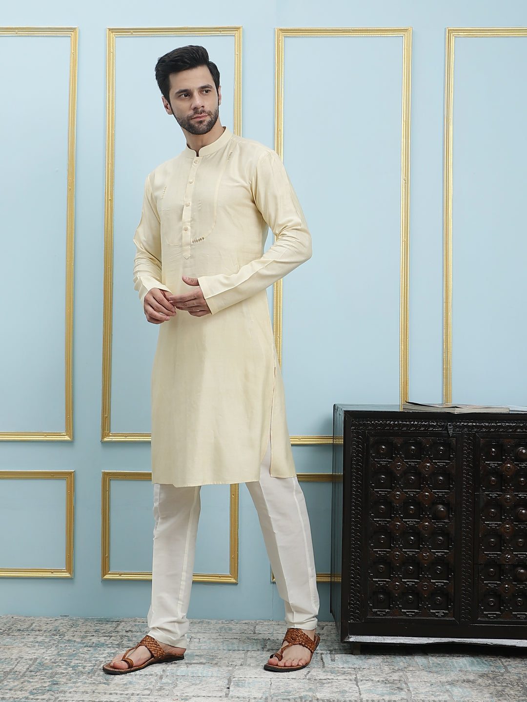 Solid Pure Cotton Straight Kurta with Yoke Design