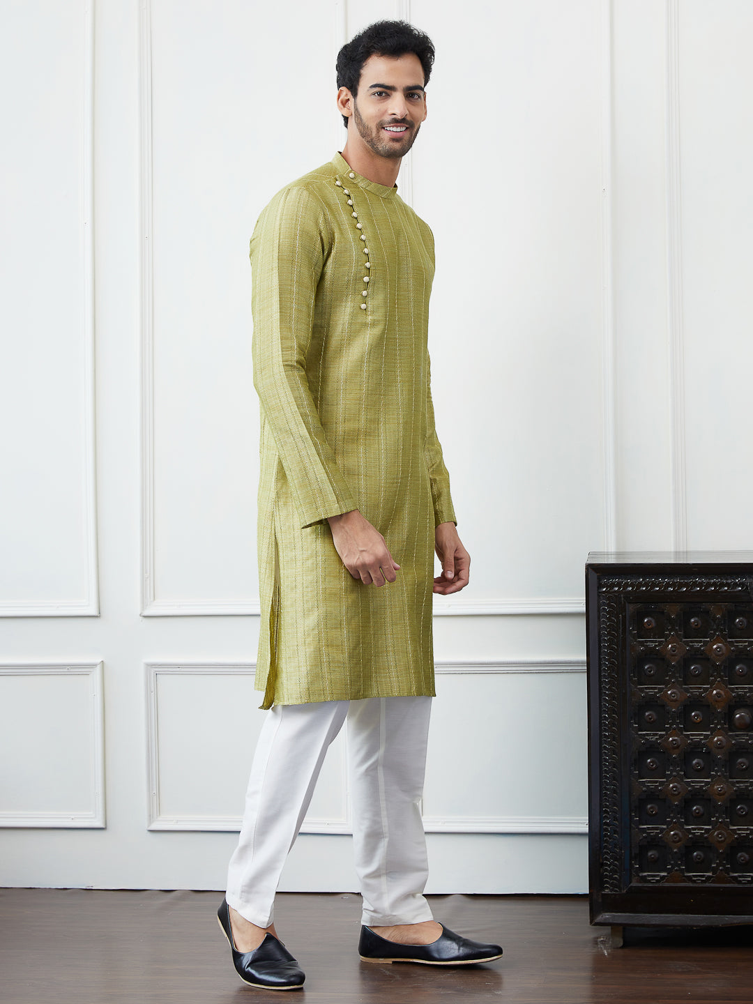 Thread Worked Pure Cotton Straight Kurta