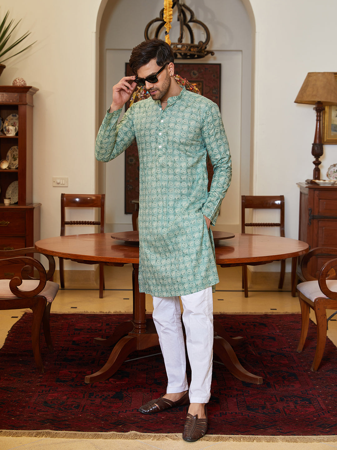 Leaf Printed Pure Cotton Straight Kurta with Pyjama