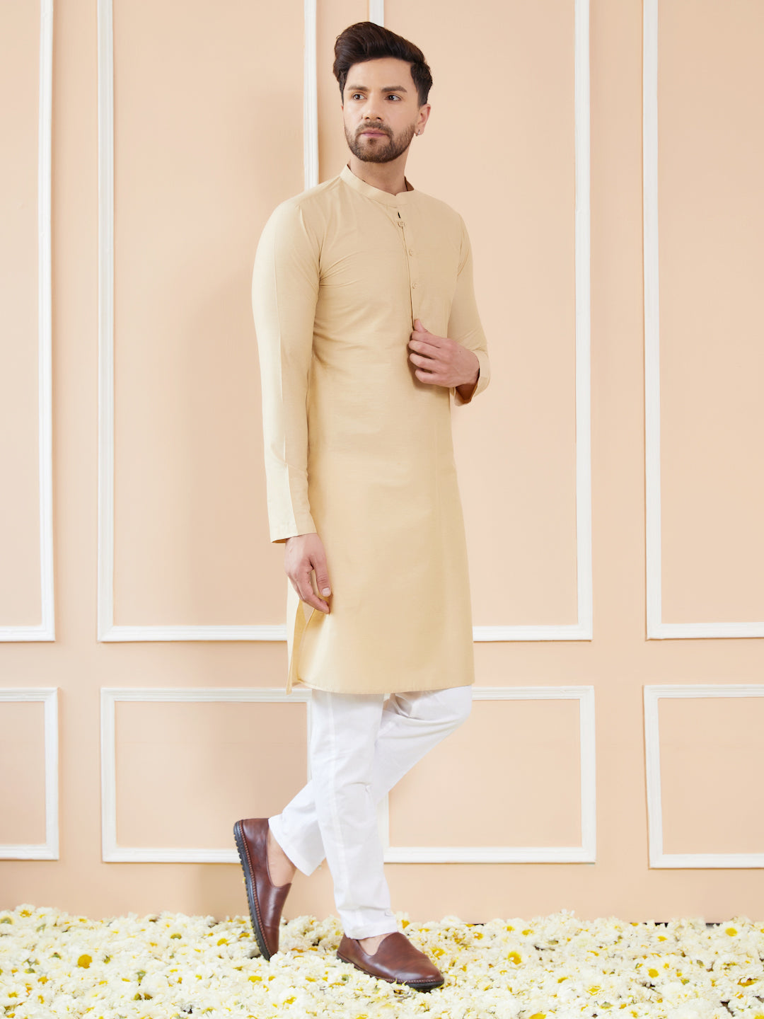 Cream Cotton Solid Straight Kurta