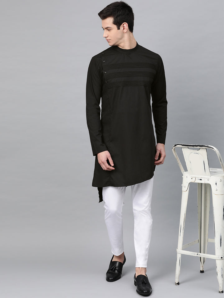 Yoke Thread Work Straight Kurta with Pyjama