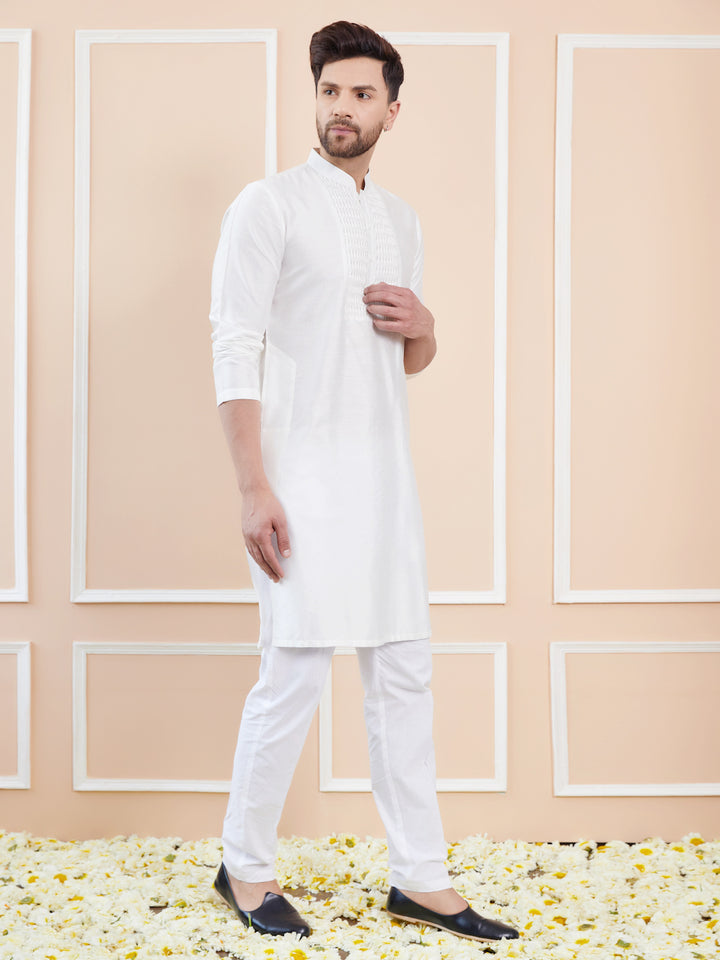 Off White Cotton Solid Straight Kurta with Embroidered Neck and Pyjama