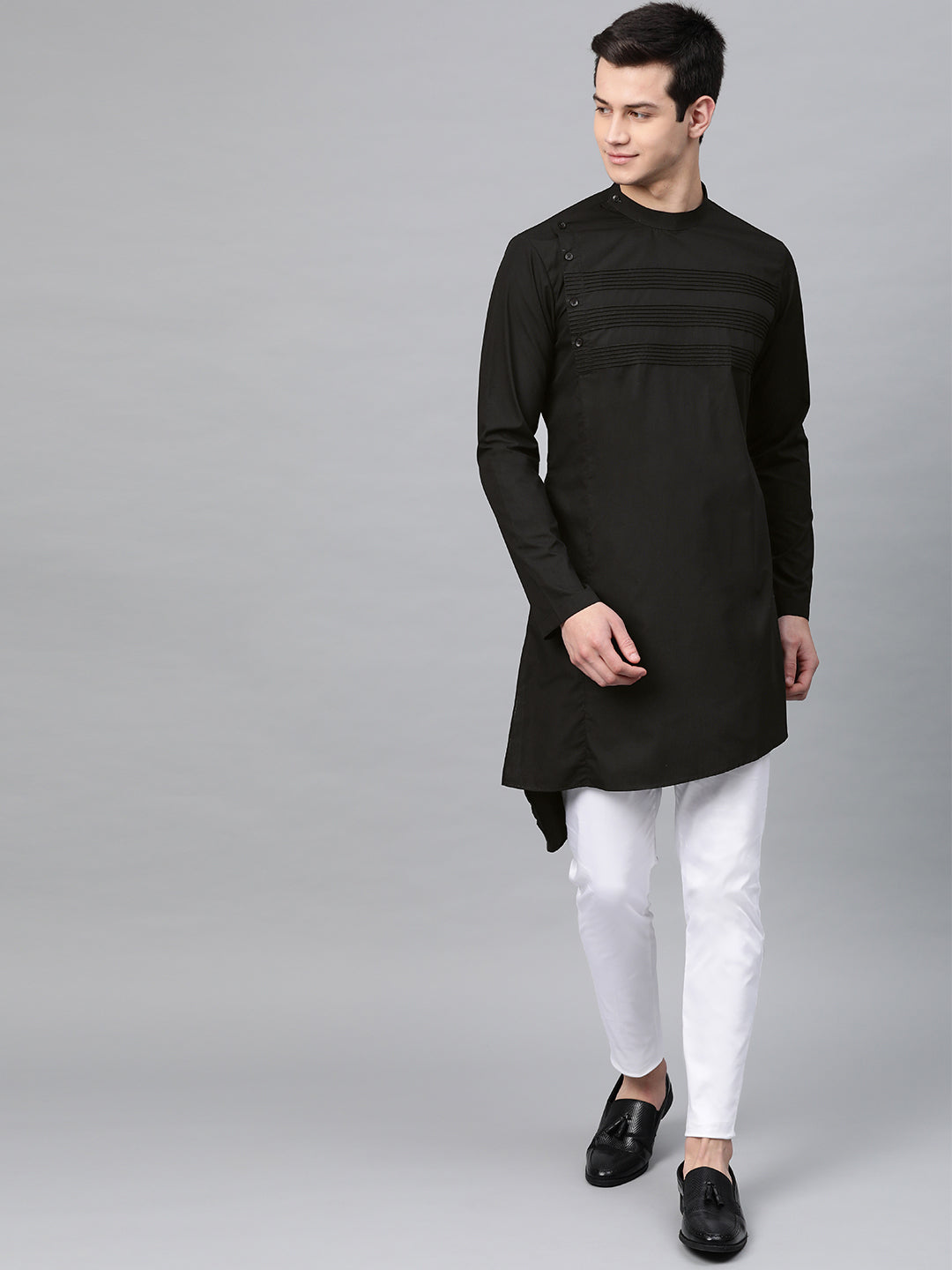 Yoke Thread Work Straight Kurta with Pyjama