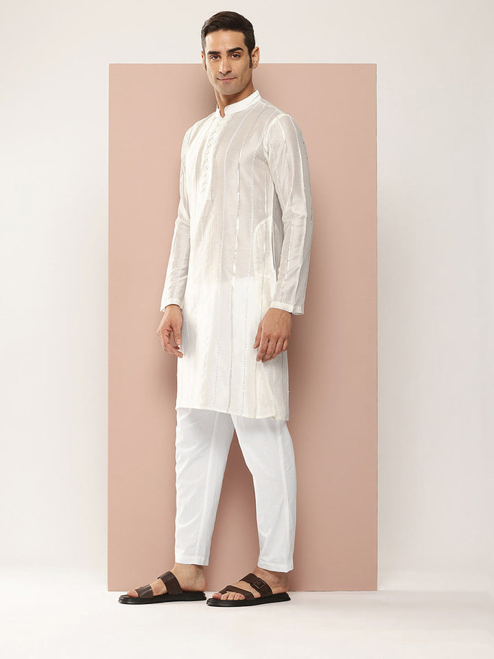 Men's Off White Chanderi Silk Kurta with Sequin Embroidery, Paired with Pyjama