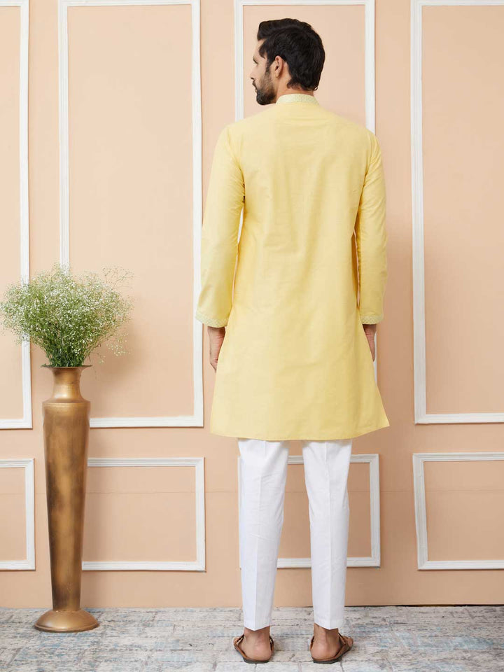 Yellow Solid Cotton Straight Kurta with Jacquard neckline