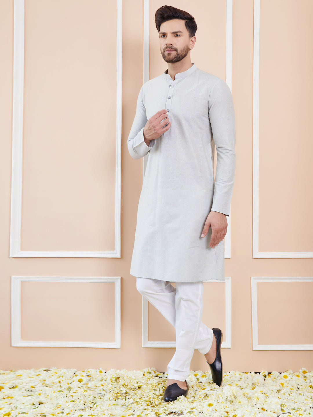 Off White Cotton Solid Straight Kurta with Pyjama