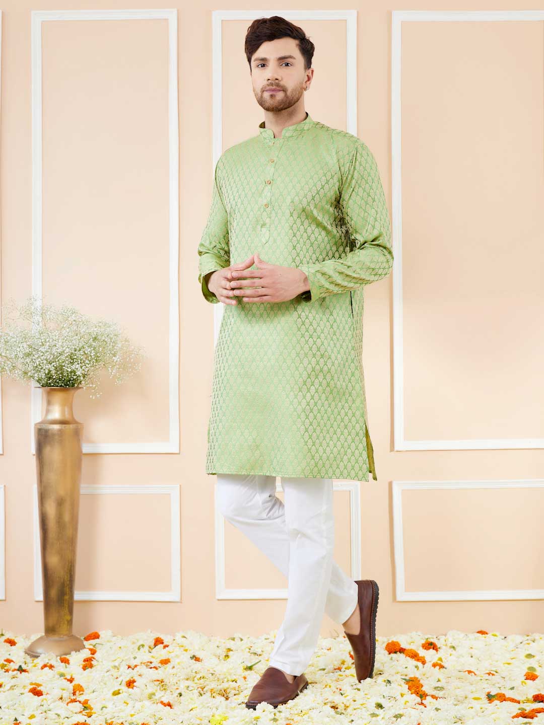 Green Ethnic Motifs Silk Jacquard Woven Design Straight Kurta