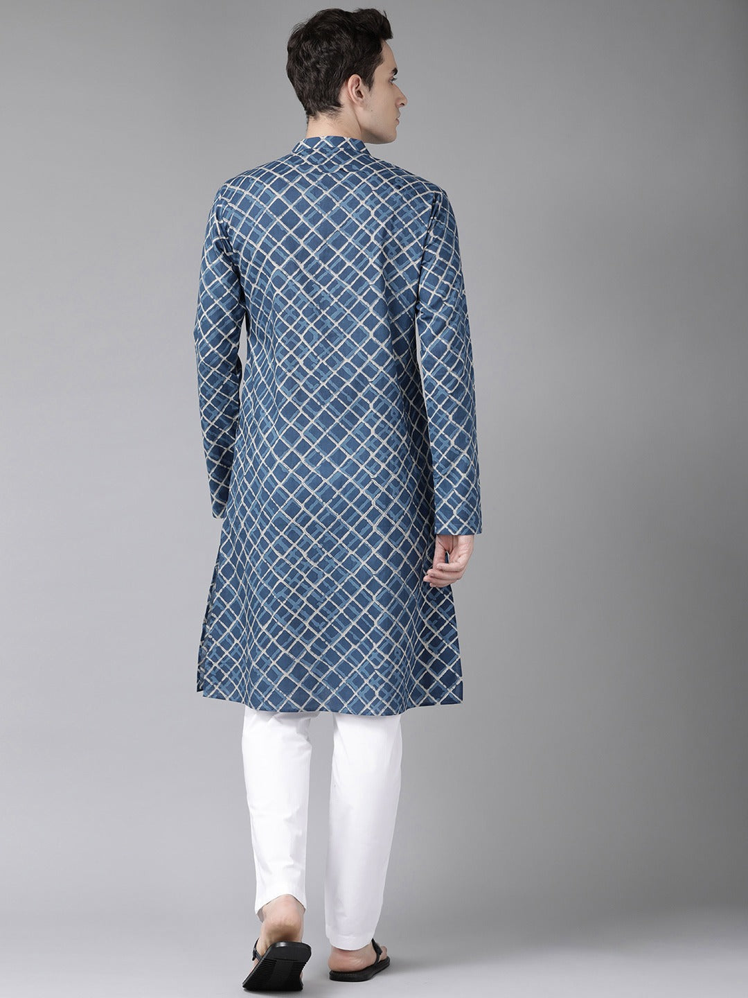 Blue and Beige Print Straight kurta with pyjama