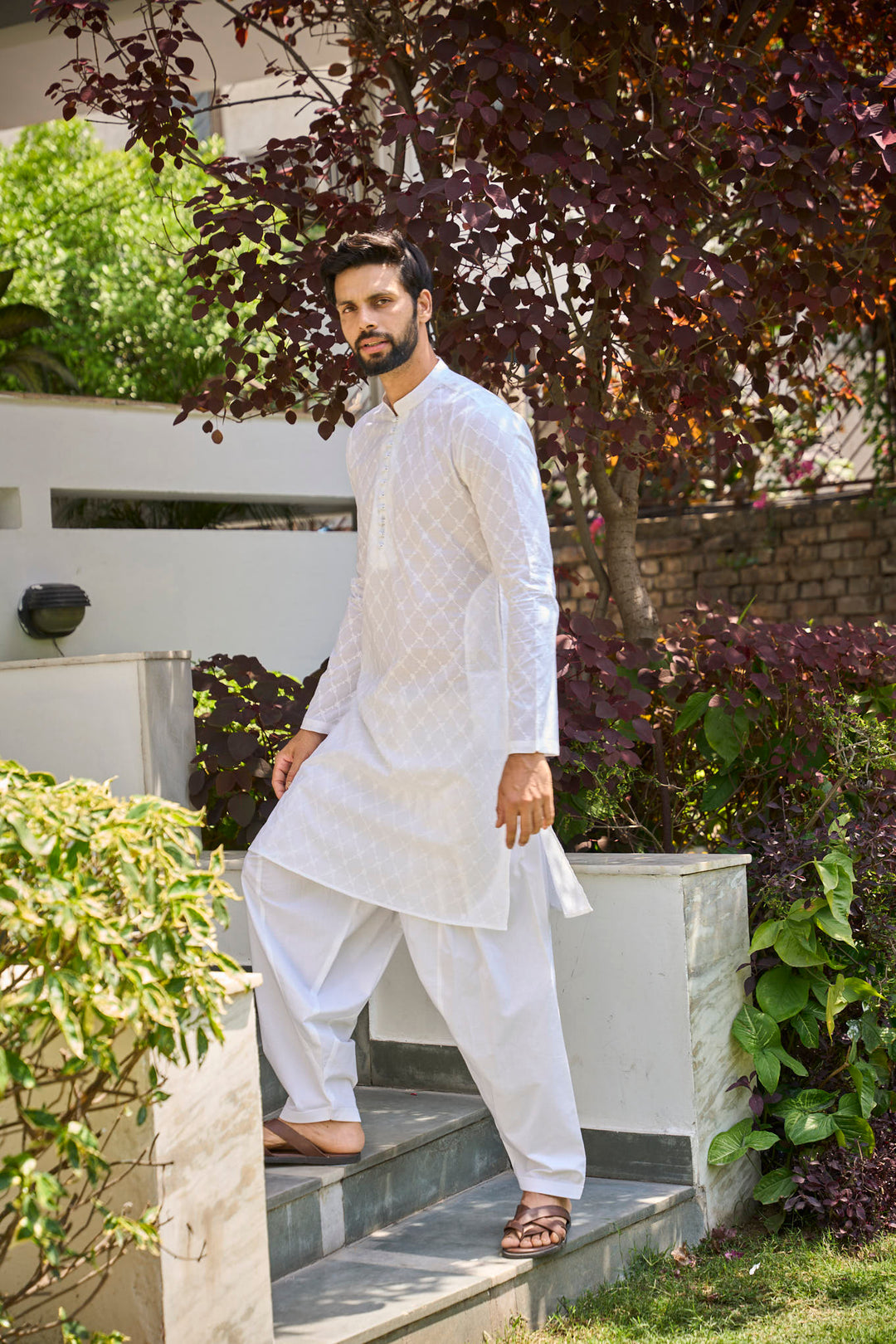 Pure Cotton Chikankari Embroidered Straight kurta