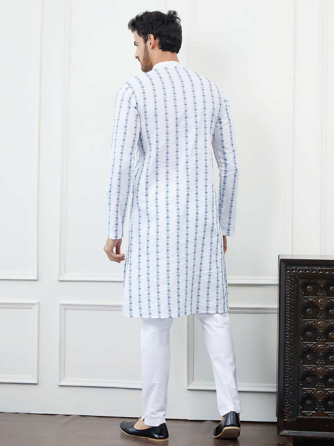 Embroidered Pure Cotton Straight Kurta with Pyjama