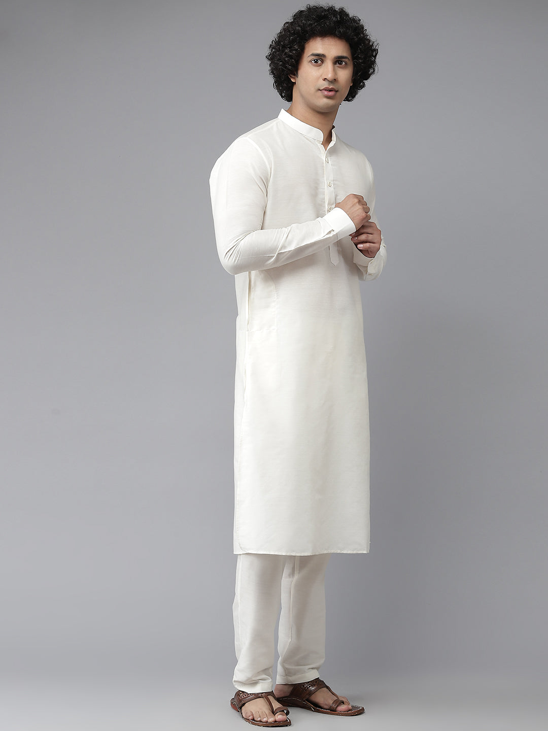 Solid Kurta With Pyjama & Jacquard Nehru Jacket