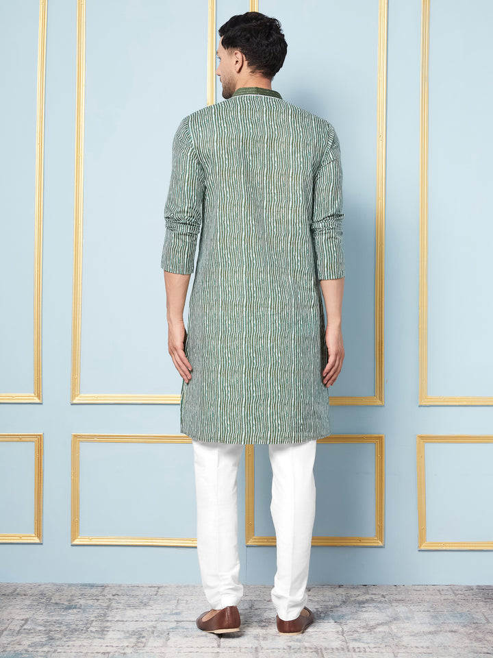 Green Striped Printed Kurta With Pyjama