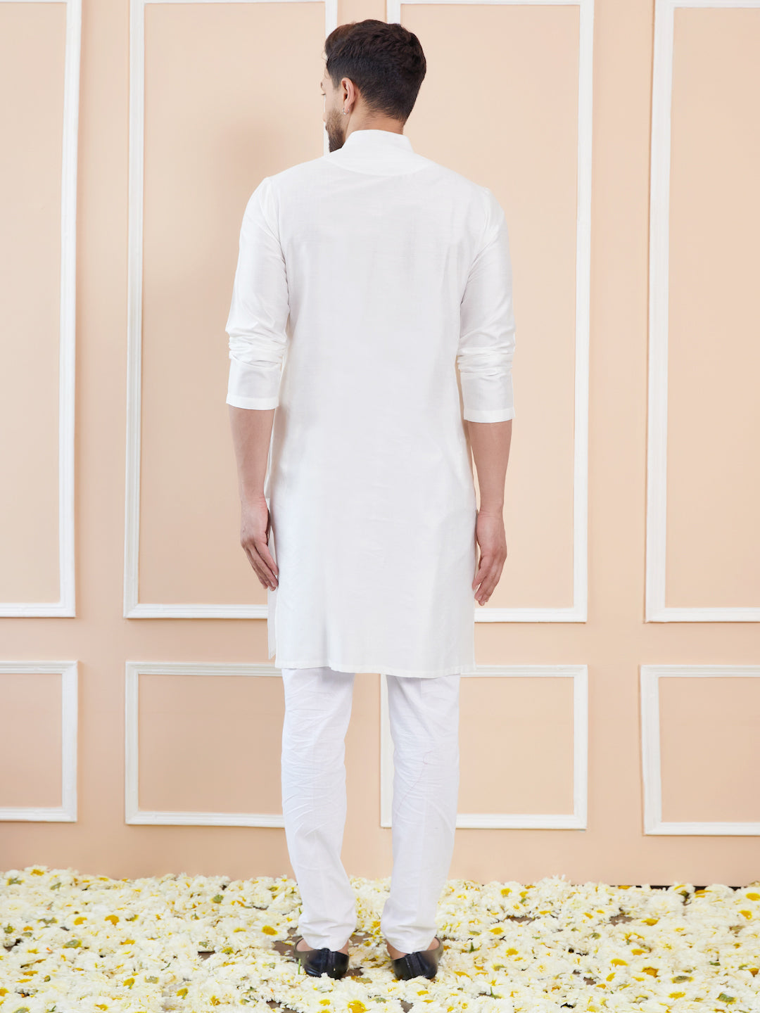 Off White Cotton Solid Straight Kurta with Embroidered Neck and Pyjama