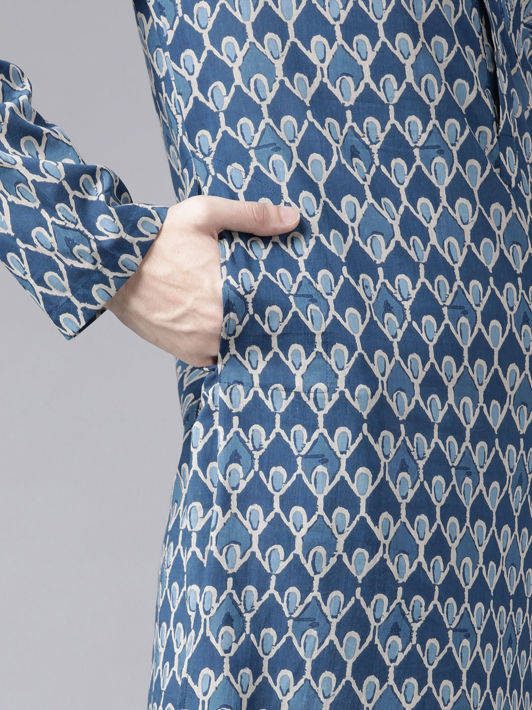 Printed Straight kurta with pyjama