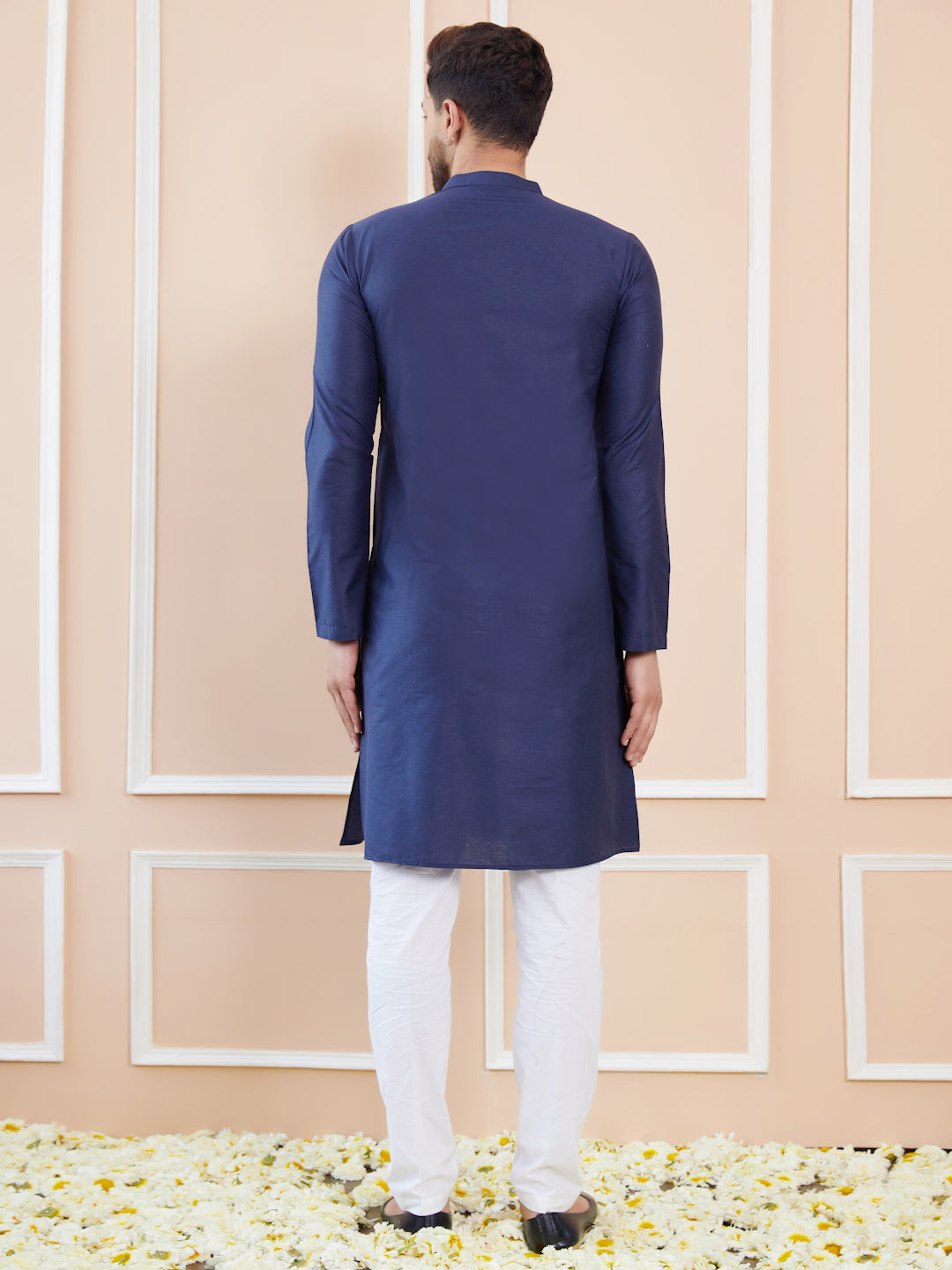 Blue Cotton Solid Straight Kurta with Pyjama