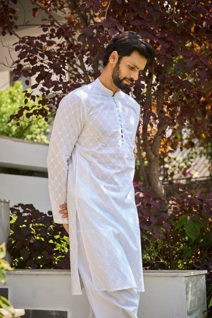 Pure Cotton Chikankari Embroidered Straight kurta