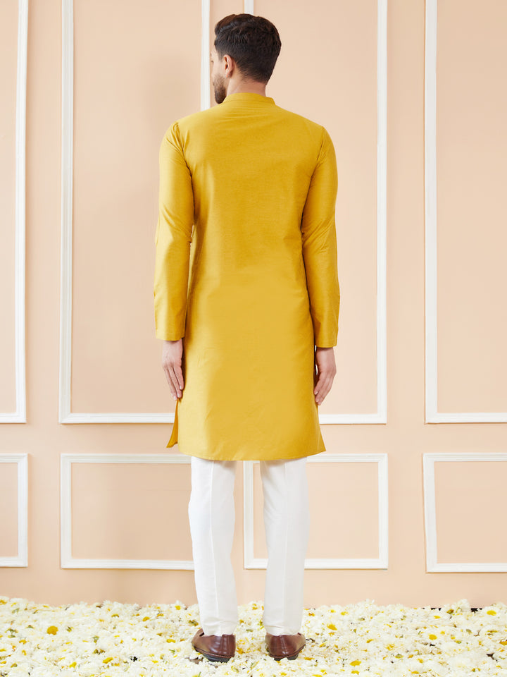 Yellow Cotton Solid Straight Kurta with Pyjama