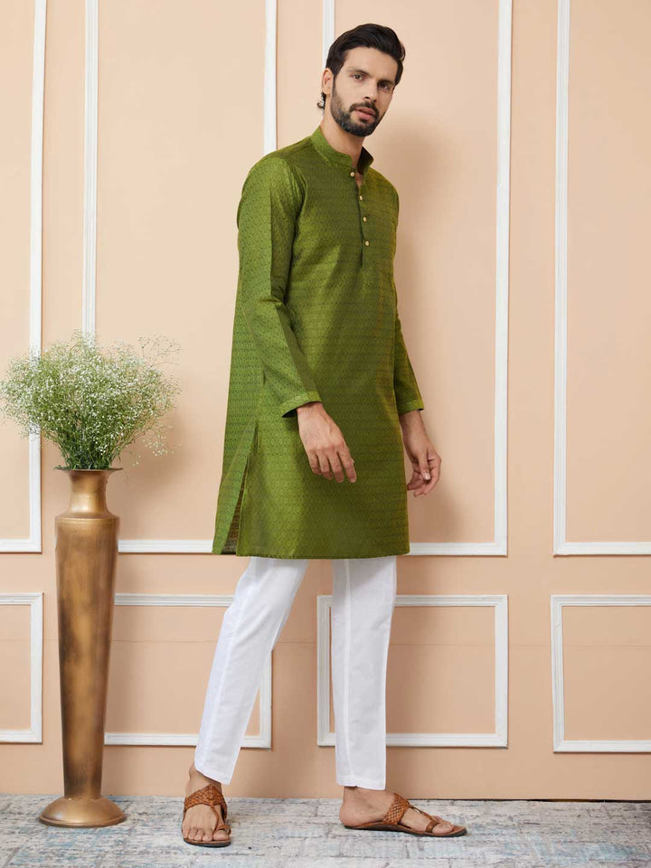 Green Ethnic Motifs Silk Jacquard Woven Design Straight Kurta with Pyjama