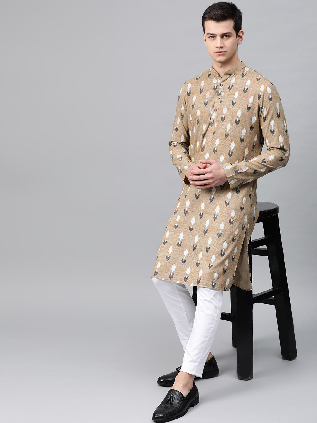 Printed Straight Kurta with Pyjama