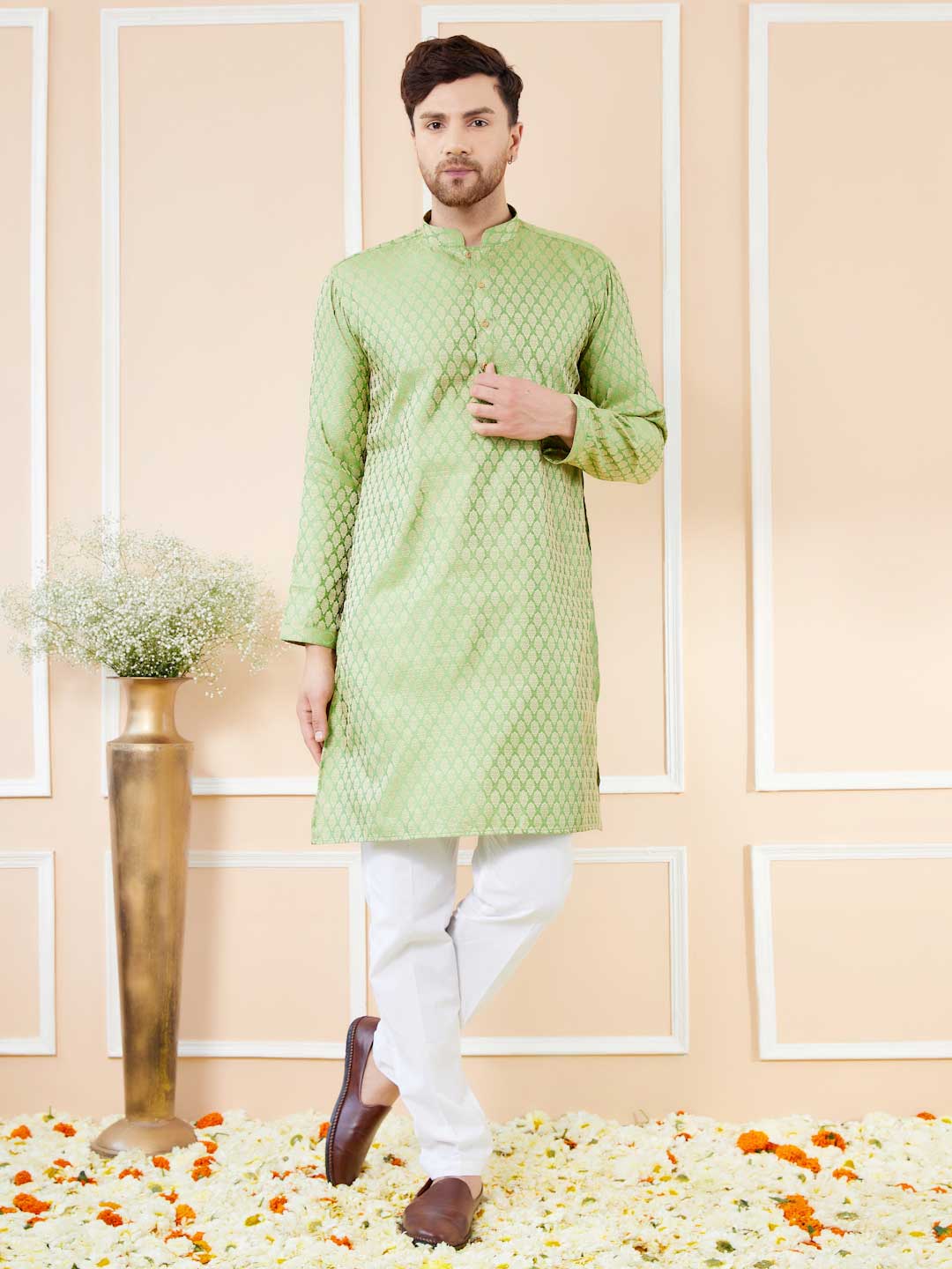 Green Ethnic Motifs Silk Jacquard Woven Design Straight Kurta