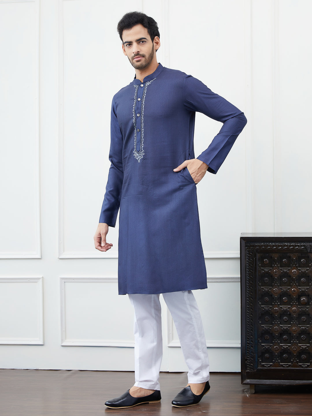 Solid Cotton Silk Straight Kurta