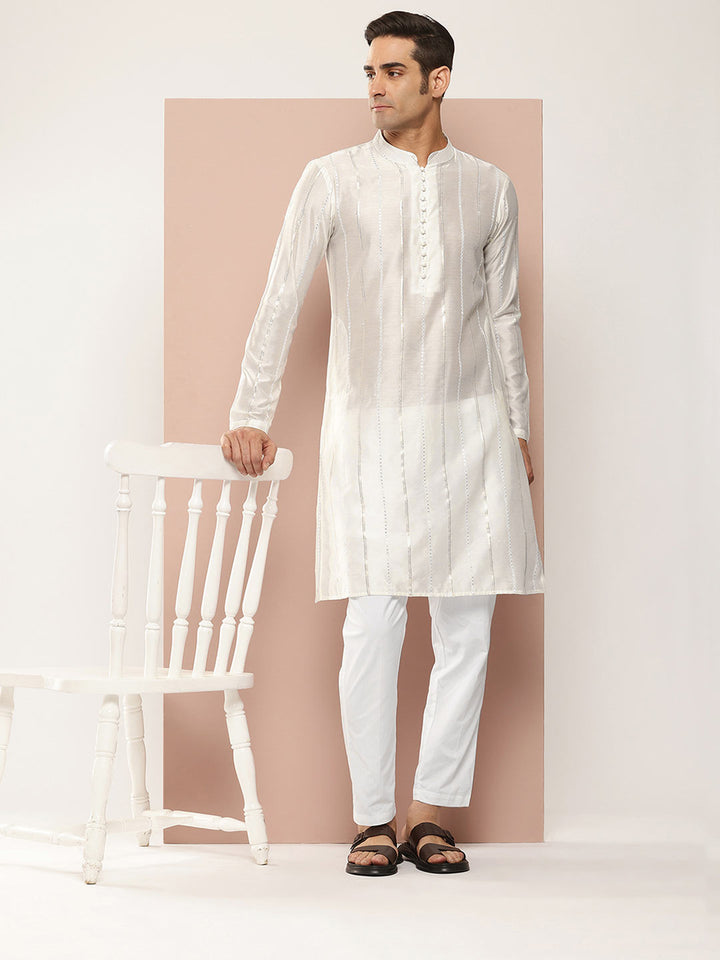 Men's Off White Chanderi Silk Kurta with Sequin Embroidery, Paired with Pyjama