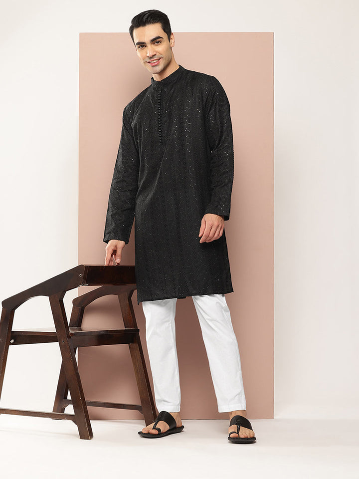 Men’s Black Rayon Kurta with Embroidered Chikankari, Paired with Pyjama