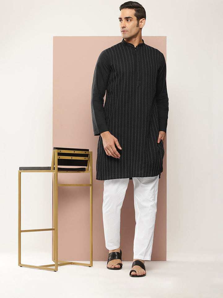 Men's Black Cotton Kurta with Pintex Design, Paired with Pyjama