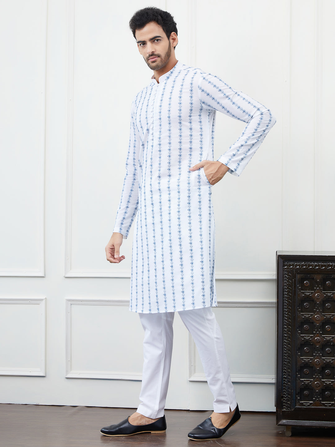 Embroidered Pure Cotton Straight Kurta with Pyjama