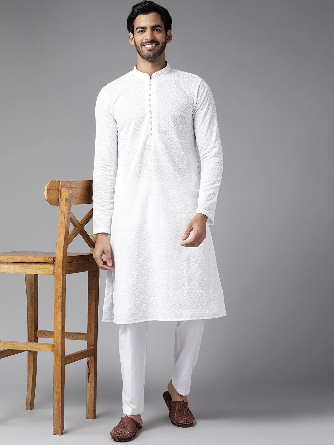 Chikankari Embroidered Straight kurta with Pyjama